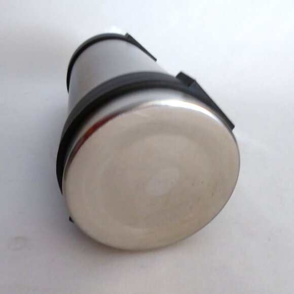 NEW STAINLESS STEEL THERMOS & TRAVEL MUG 5 PIECE SET CAMPING OUTDOOR - Picture 9 of 10